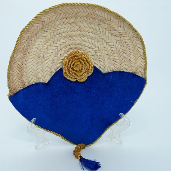 Un fan traditionnelle 